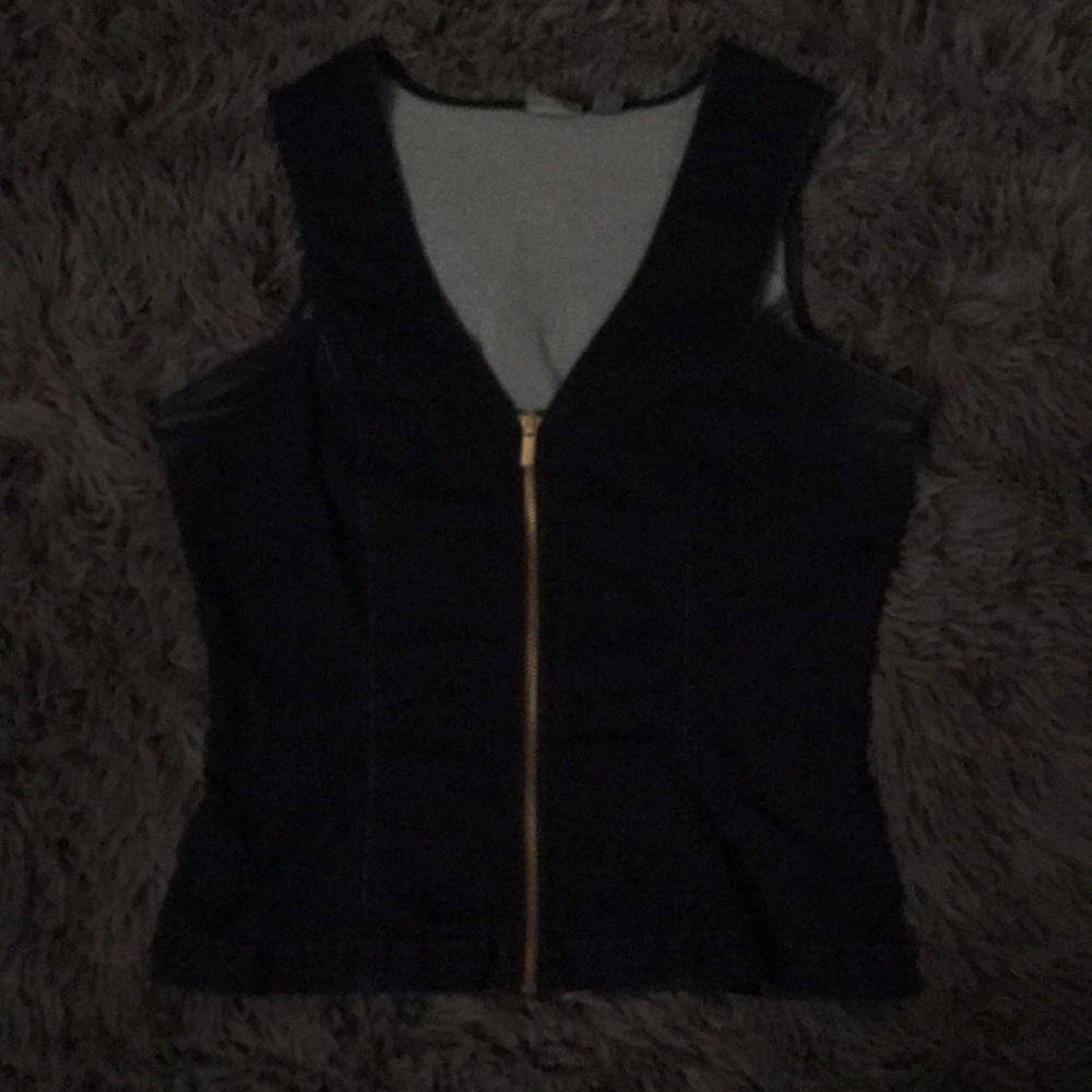 Medium New York and company zip up vest